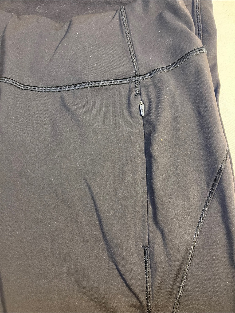 Athleta Rainer Mid Rise Black Joggers - XS - Picture 5 of 11